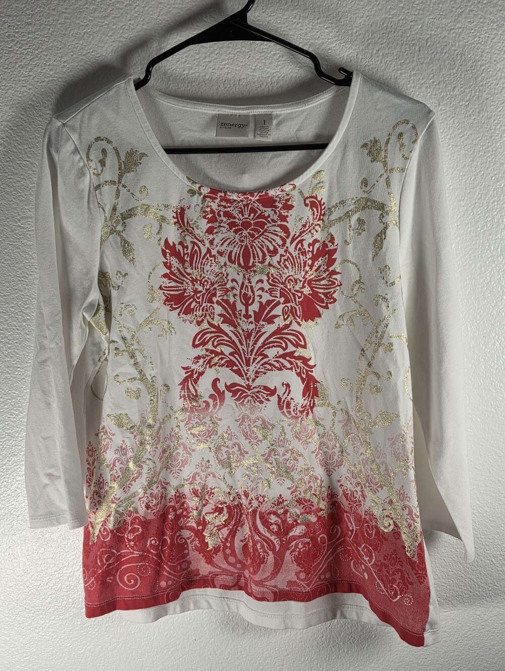 Zenerfy White & Red Floral Foil-Accent Scoop Neck Long Sleeve Top